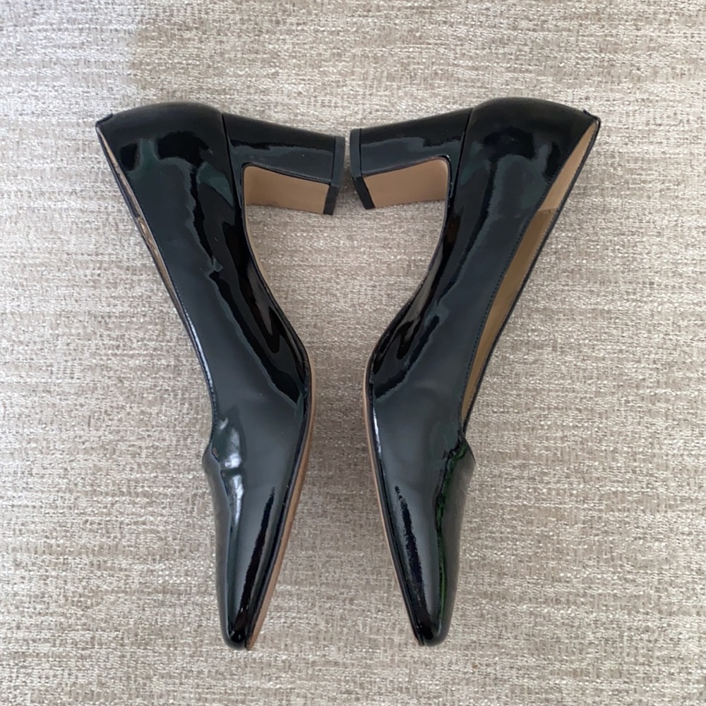 Vaneli black patent leather heels/pumps . Size 8M - Picture 3 of 9